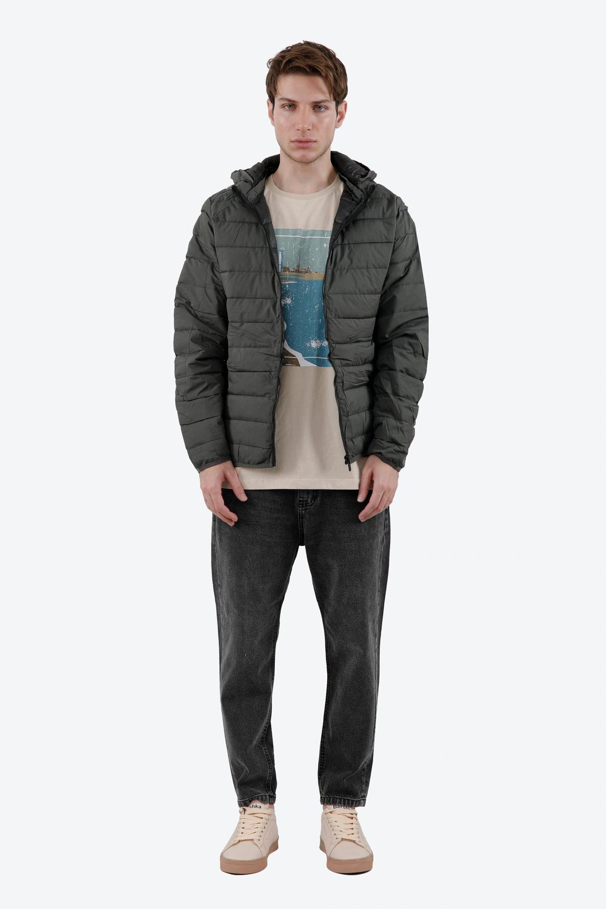 کاپشن با جنس شمعی مردانه ، خرید کاپشن ضد آب و بادگیر رنگ سبز تیره