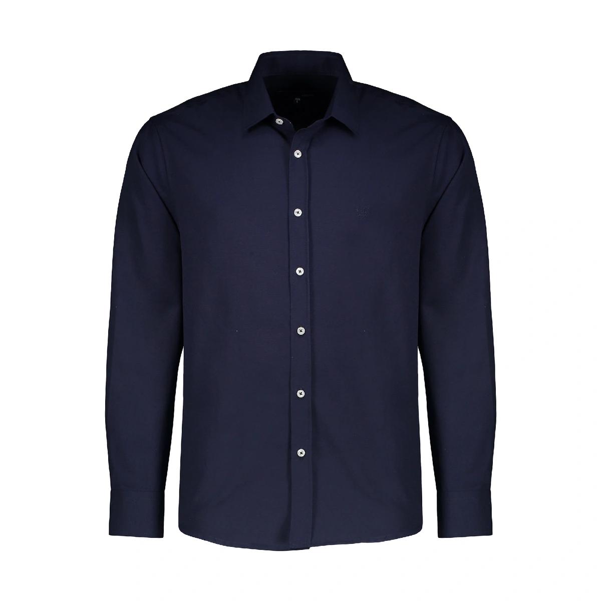 خریدپیراهن کلاسیک (زیر کتی)  آستین بلند مردانه تولید پاتن جامه می باشد. جنس پارچه پنبه پلی استر (آکس