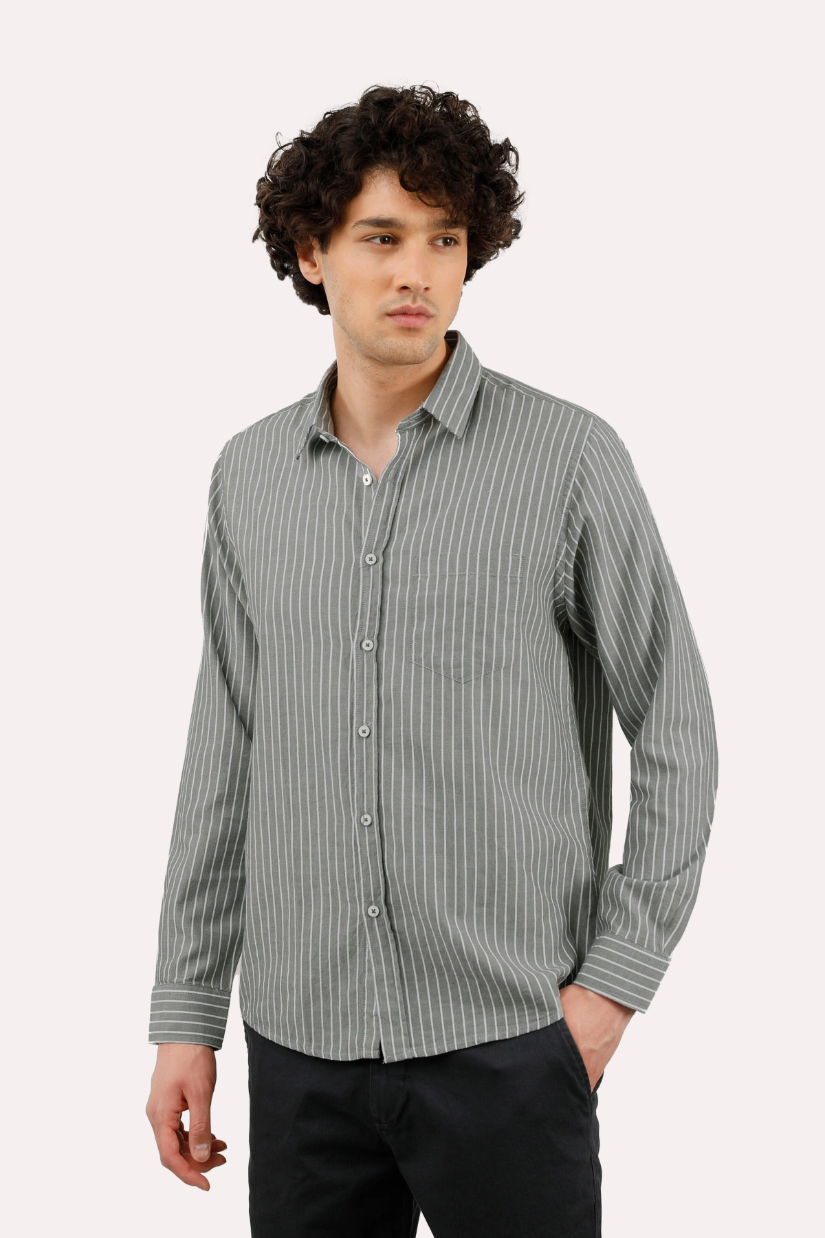 خرید پیراهن مردانه پاتن جامه. قیمت پیراهن آستین بلند مردانه از فروشگاه اینترنتی پاتن جامه. 