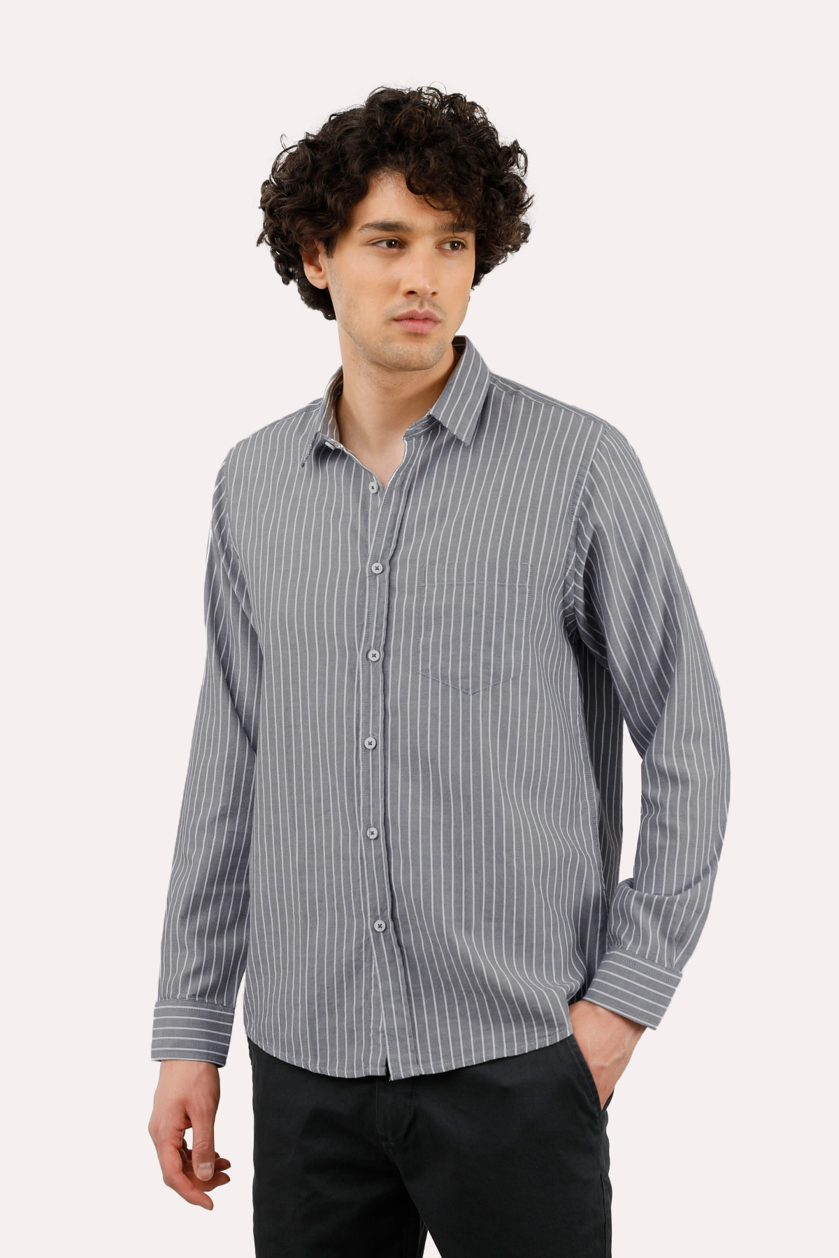 خرید پیراهن مردانه پاتن جامه. قیمت پیراهن آستین بلند مردانه از فروشگاه اینترنتی پاتن جامه. 