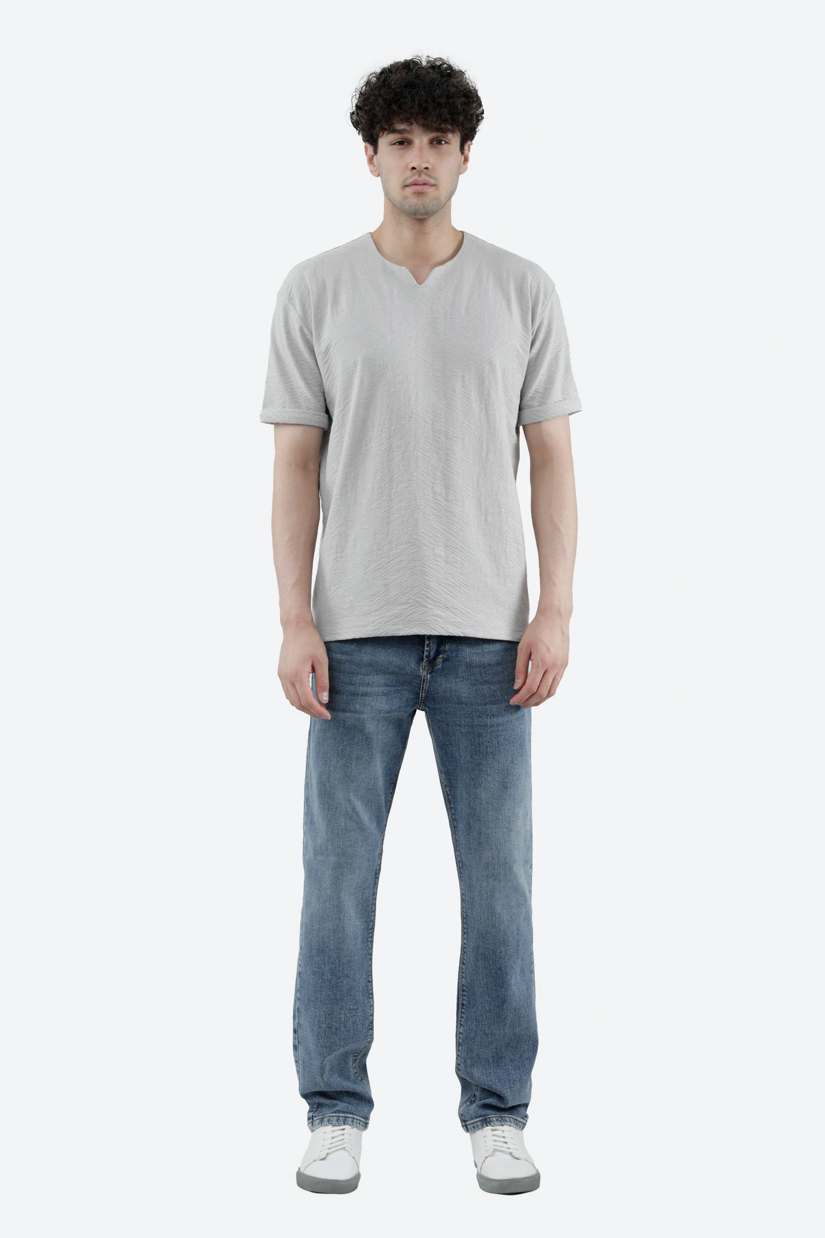 تیشرت آستین کوتاه یقه کوبایی مردانه رنگ طوسی از برند پاتن جامه خرید آسان با ارسال رایگان. 