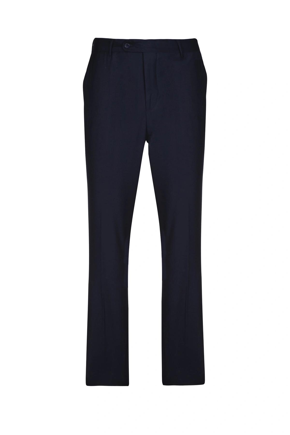 شلوار فاستونی مردانه رنگ سرمه ای تیره از برند پاتن جامه. شلوار پارچه ای کلاسیک مدل راسته. 