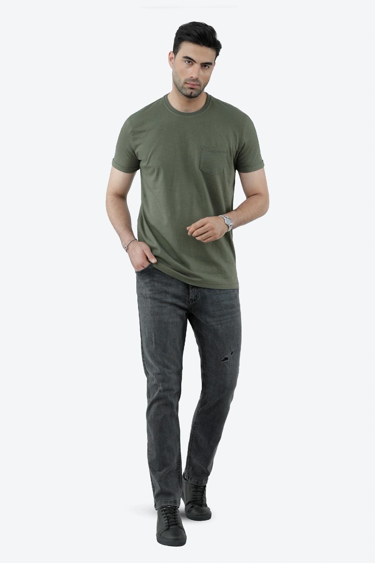 تی شرت آستین کوتاه مردانه رنگ سبز تیره تک جیب تولید برند پاتن جامه ارسال رایگان. 