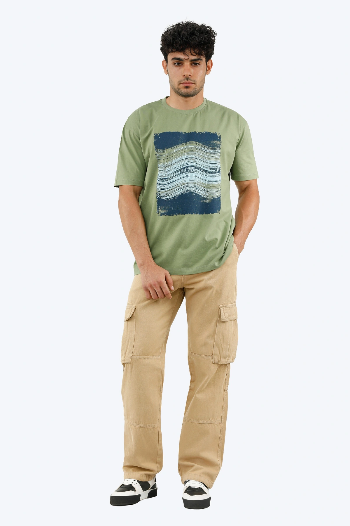 تیشرت آستین کوتاه مردانه یقه گرد رنگ سبز روشن از برند پاتن جامه خرید آسان با ارسال رایگان.