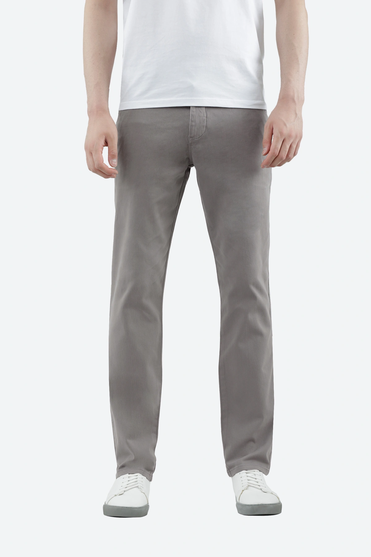 شلوار کتان مردانه راسته کلاسیک از برند پاتن جامه. شلوار کتان طوسی روشن ارسال رایگان. 