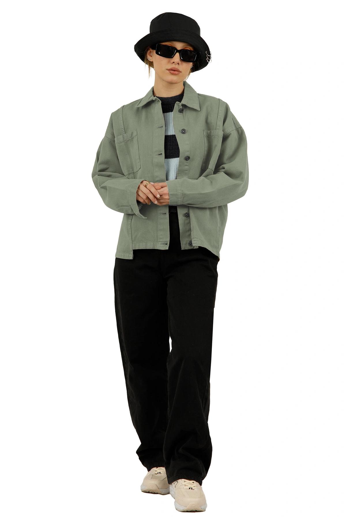 کت کتان زنانه رنگ سبز روشن ، دو جیب در ساده ، دکمه دار ، کت کوتاه زنانه خرید آسان و ارسال رایگان. 