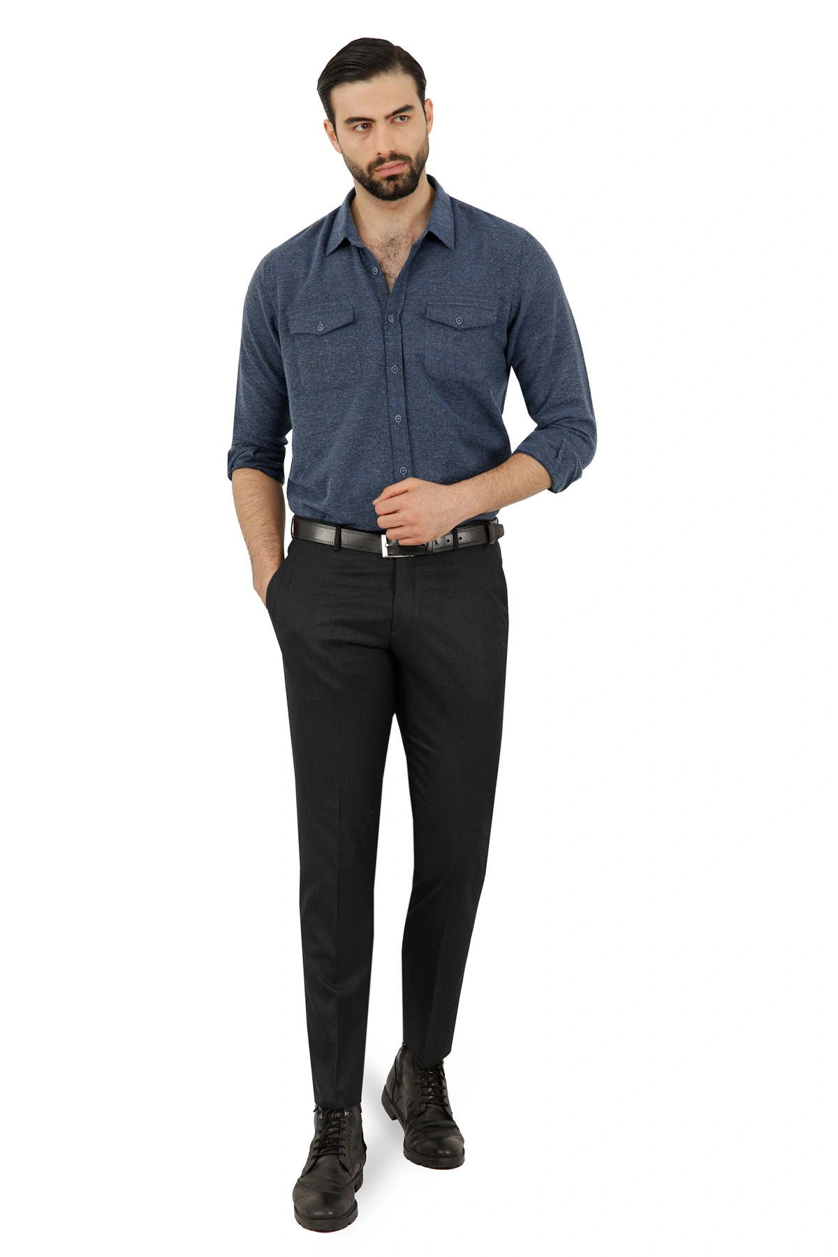 پیراهن طرح چهارخانه دو جیب در دار پشمی مردانه رنگ سرمه ای روشن ، از برند پاتن جامه. 