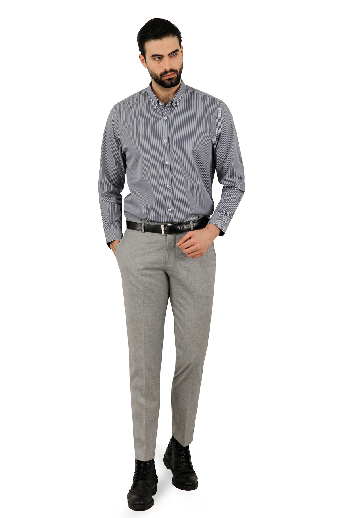 پیراهن آستین بلند راه راه مردانه ، رنگ سرمه ای راه راه سفید، خرید آنلاین و ارسال رایگان.