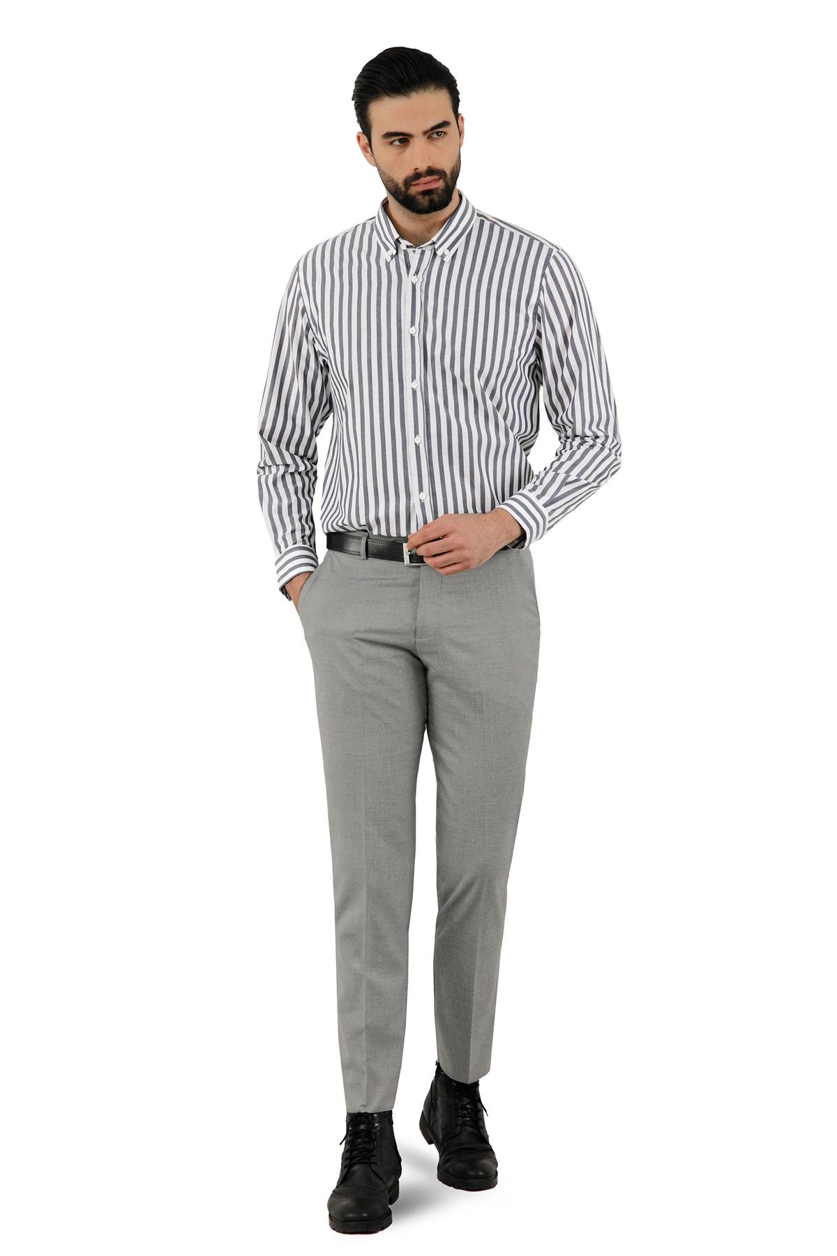 پیراهن آستین بلند راه راه مردانه ، رنگ سفید راه راه طوسی، خرید آنلاین و ارسال رایگان.