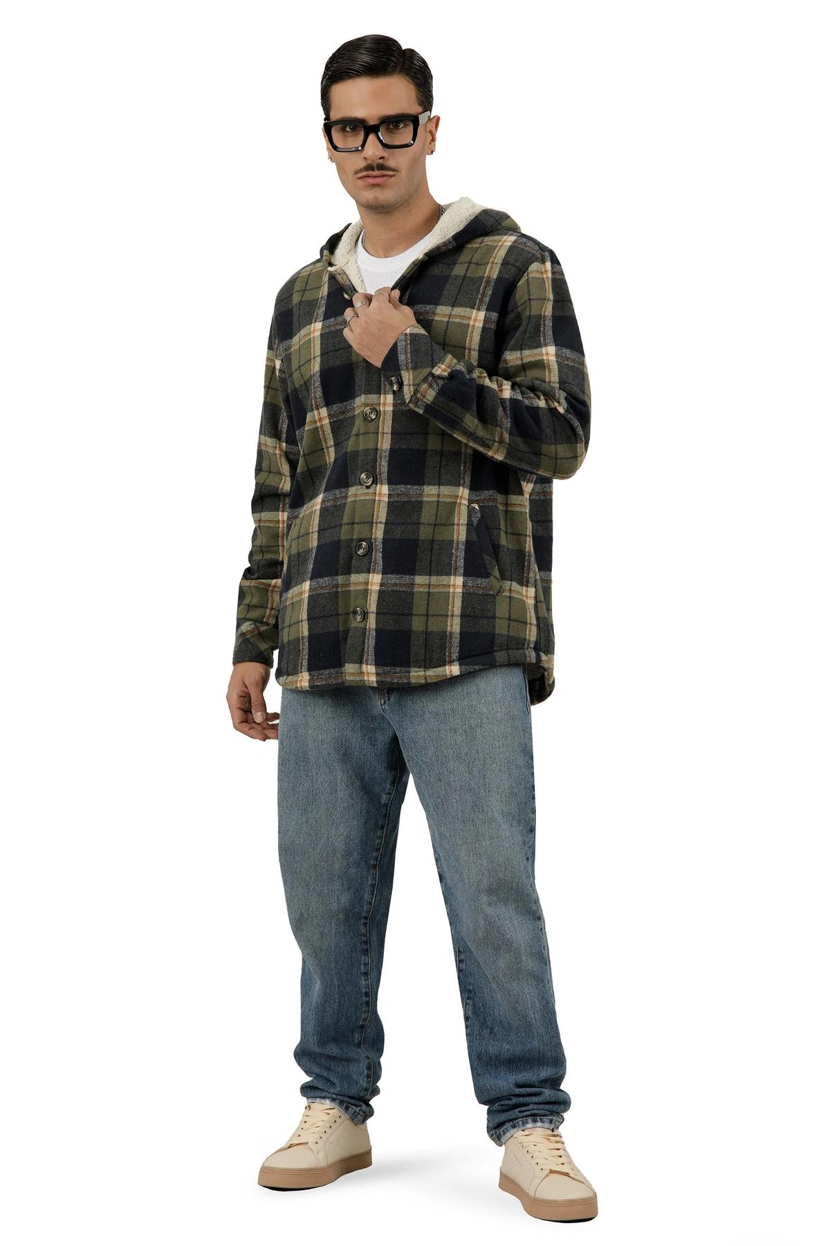 کاپشن کلاهدار پشمی مردانه طرح چهارخانه سبز و کرم ، مدل آزاد ارسال رایگان و سریع.