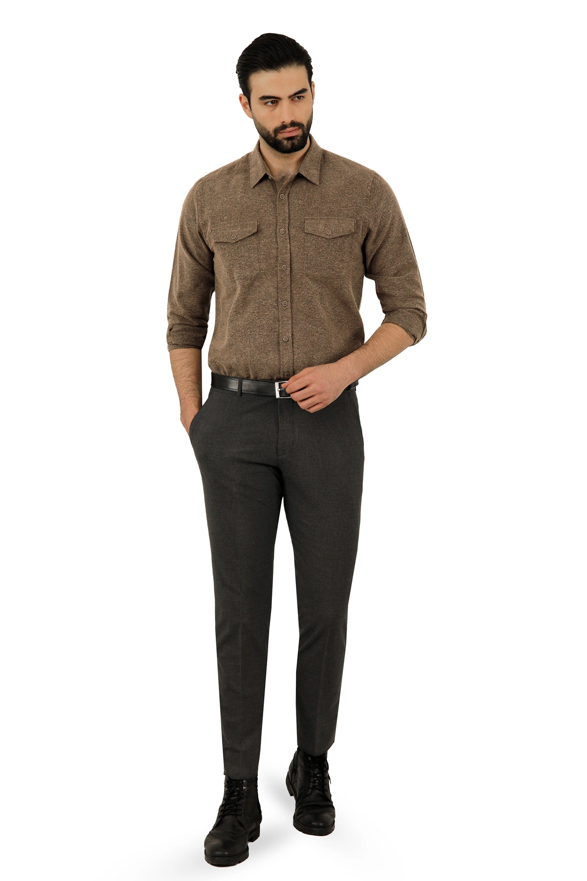 پیراهن طرح چهارخانه دو جیب در دار پشمی مردانه رنگ قهوه ای ، از برند پاتن جامه. 