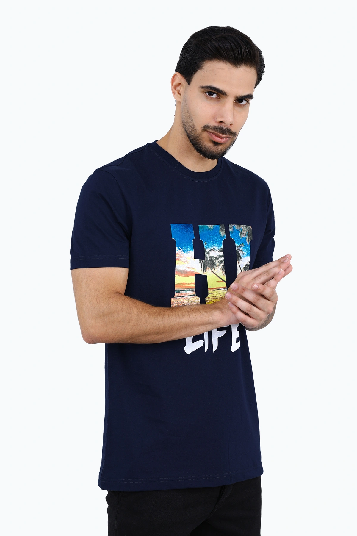  خرید تی شرت آستین کوتاه مردانه چاپدار رنگ سرمه ای چاپدار ، تیشرت یقه گرد خرید و ارسال رایگان. 