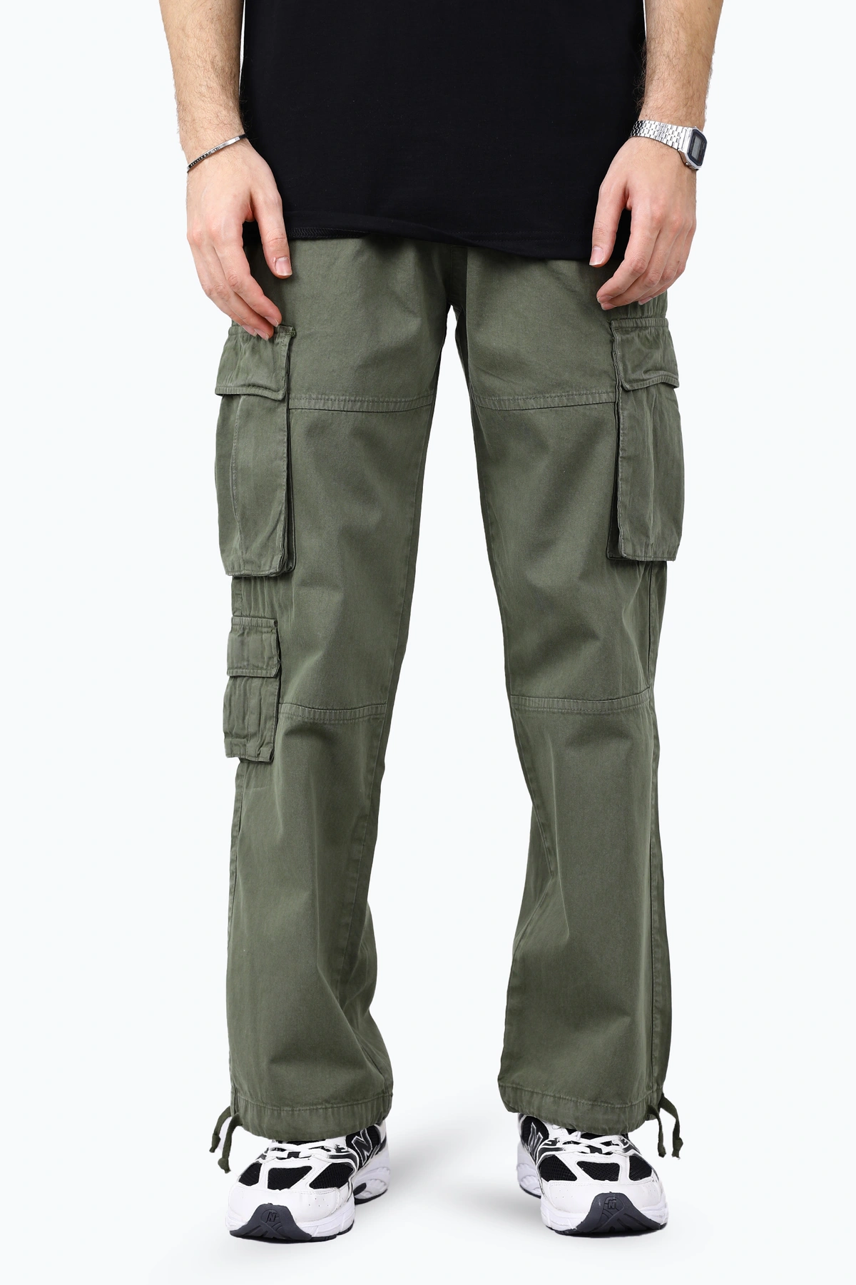 خرید شلوار شیش جیب مردانه مدل نیم بگ رنگ سبز تیره. خرید و ارسال سریع به سراسر کشور.