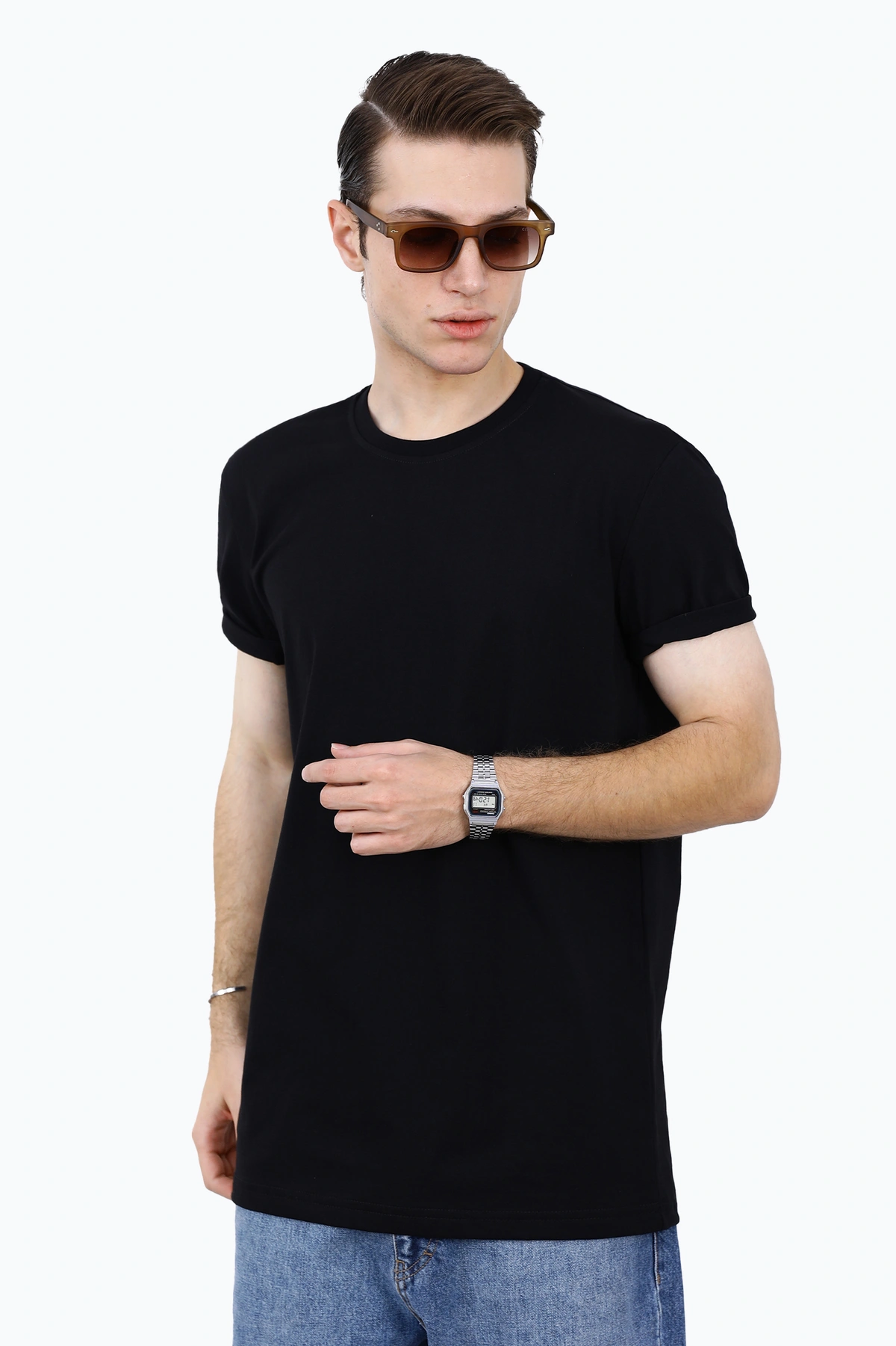 خرید تیشرت آستین کوتاه ساده مشکی رنگ ، تیشرت ساده یقه گرد خرید و ارسال رایگان. 