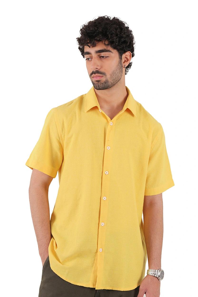 پیراهن آستین کوتاه یقه برگردان لینن مردانه رنگ زرد