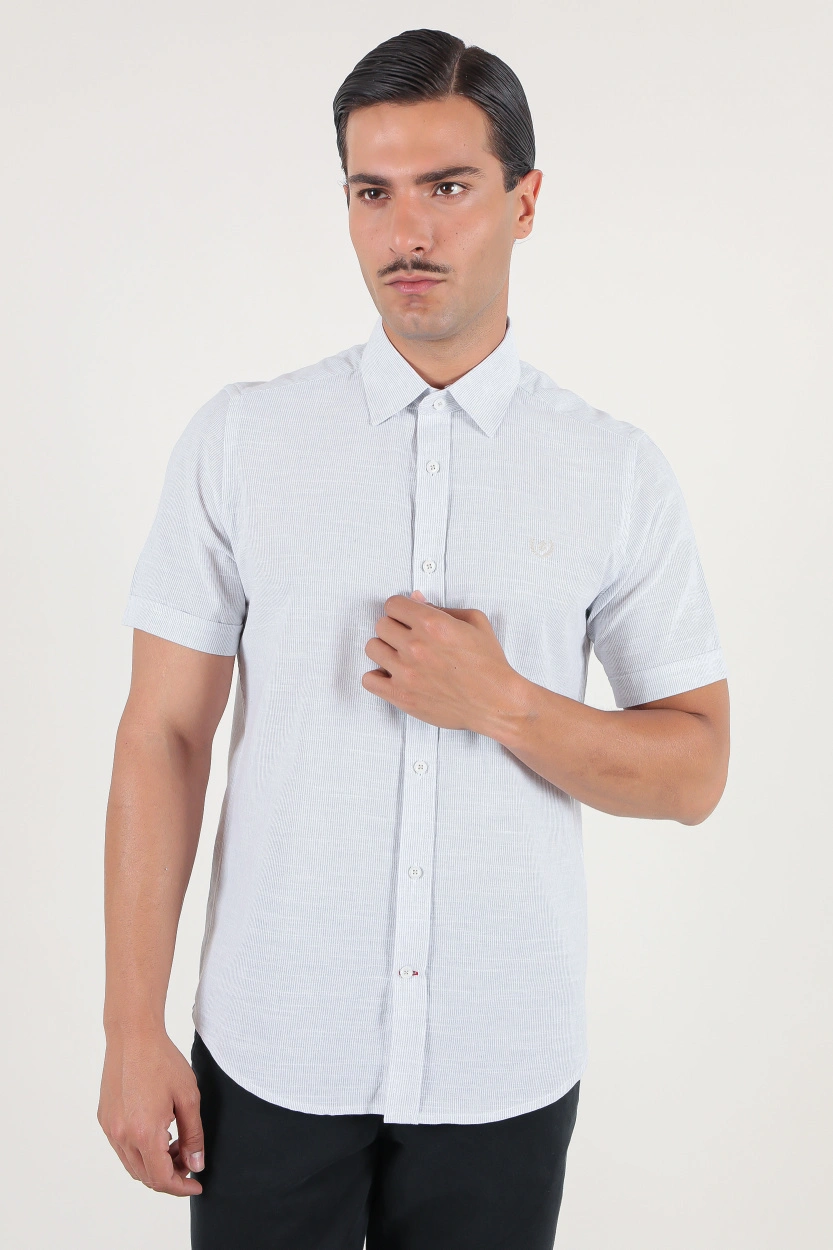 پیراهن نخی مردانه آستین کوتاه طرح راه راه