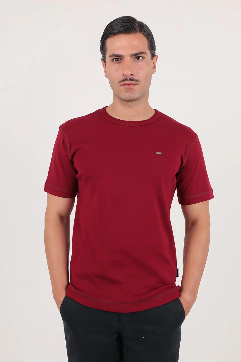 تیشرت یقه گرد آستین کوتای ساده رنگ زرشکی