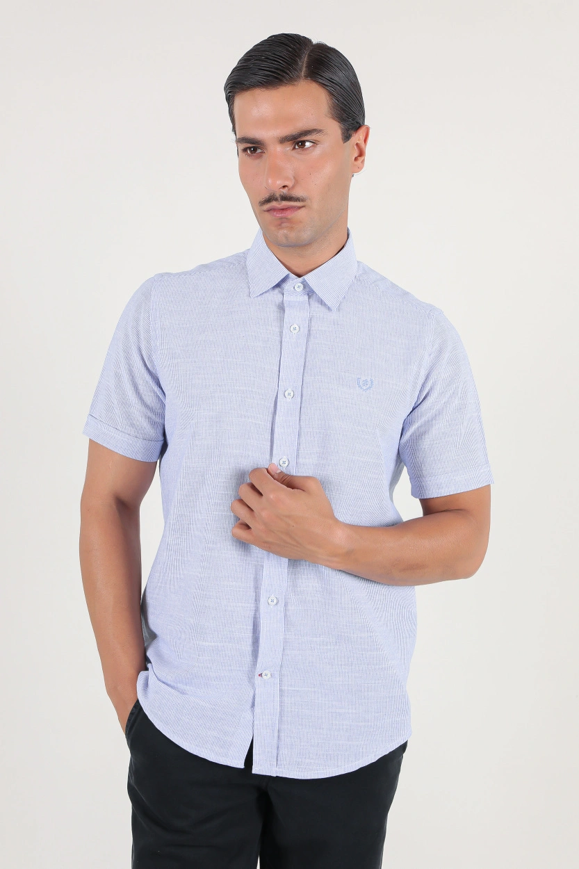 پیراهن نخی مردانه آستین کوتاه طرح راه راه رنگ آبی پرنگ