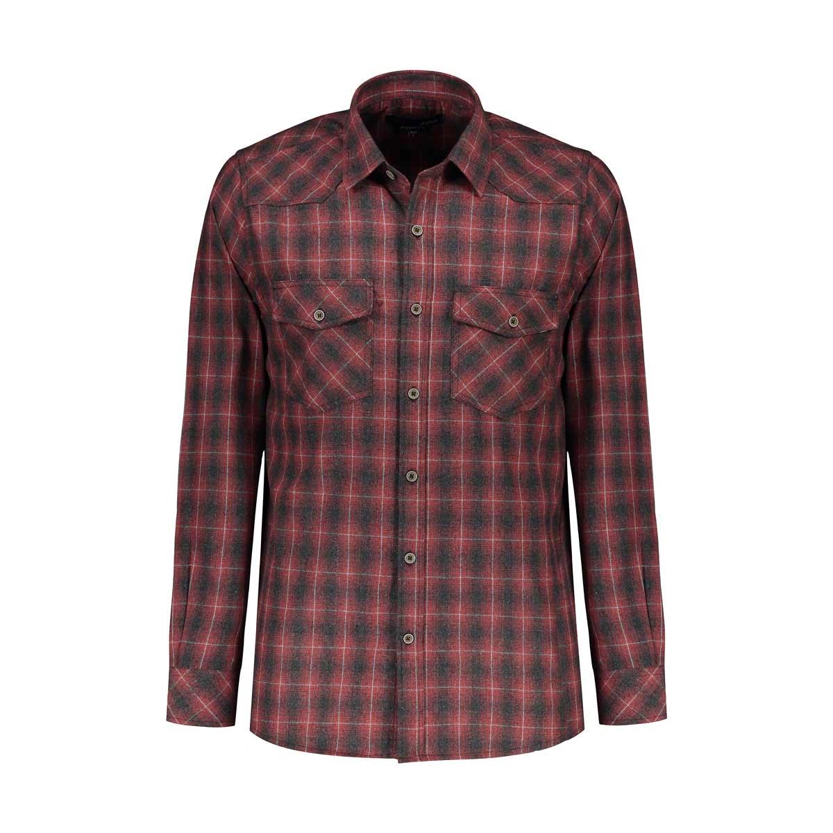 خرید پیراهن پشمی مردانه تولید پاتن جامه می باشد. پیراهن پشمی طرح چهارخانه.