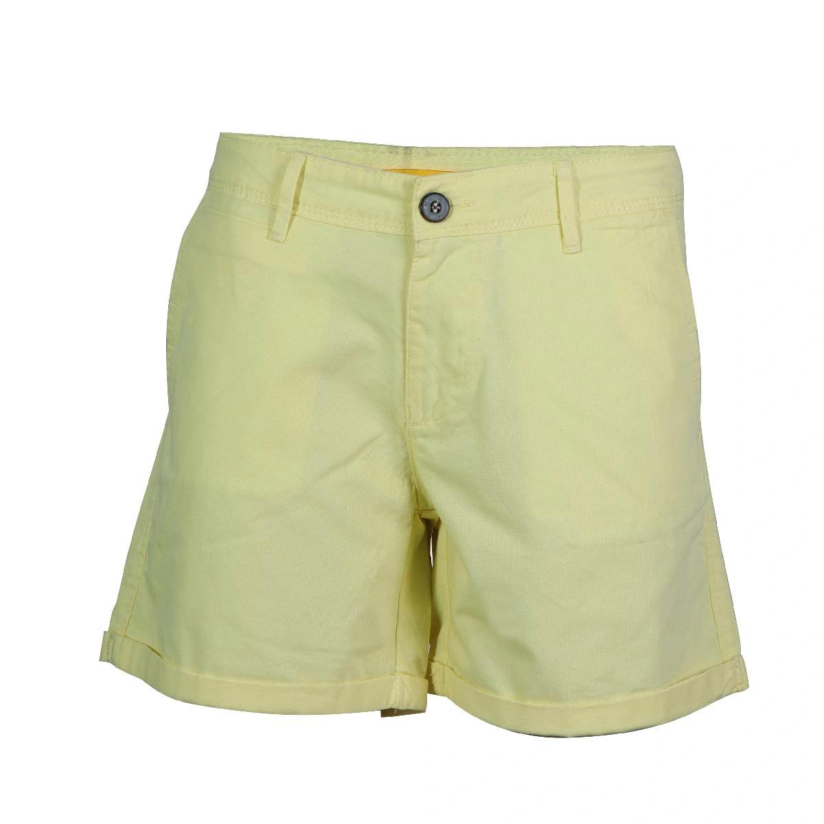 شلوارک کتان کرم زنانه مدل معمولی تولید پاتن جامه می باشد. 