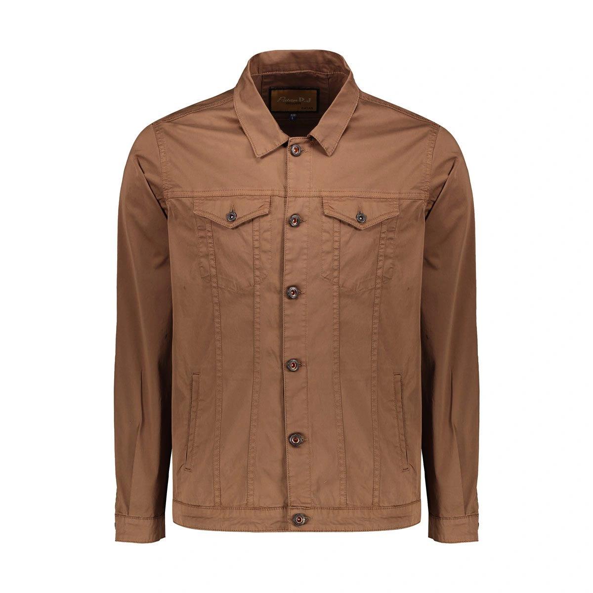 کاپشن کتان مردانه طرح لی - چهار جیب - به رنگ شکلاتی - یقه برگرگردان - تولید پاتن جامه می باشد - مناس