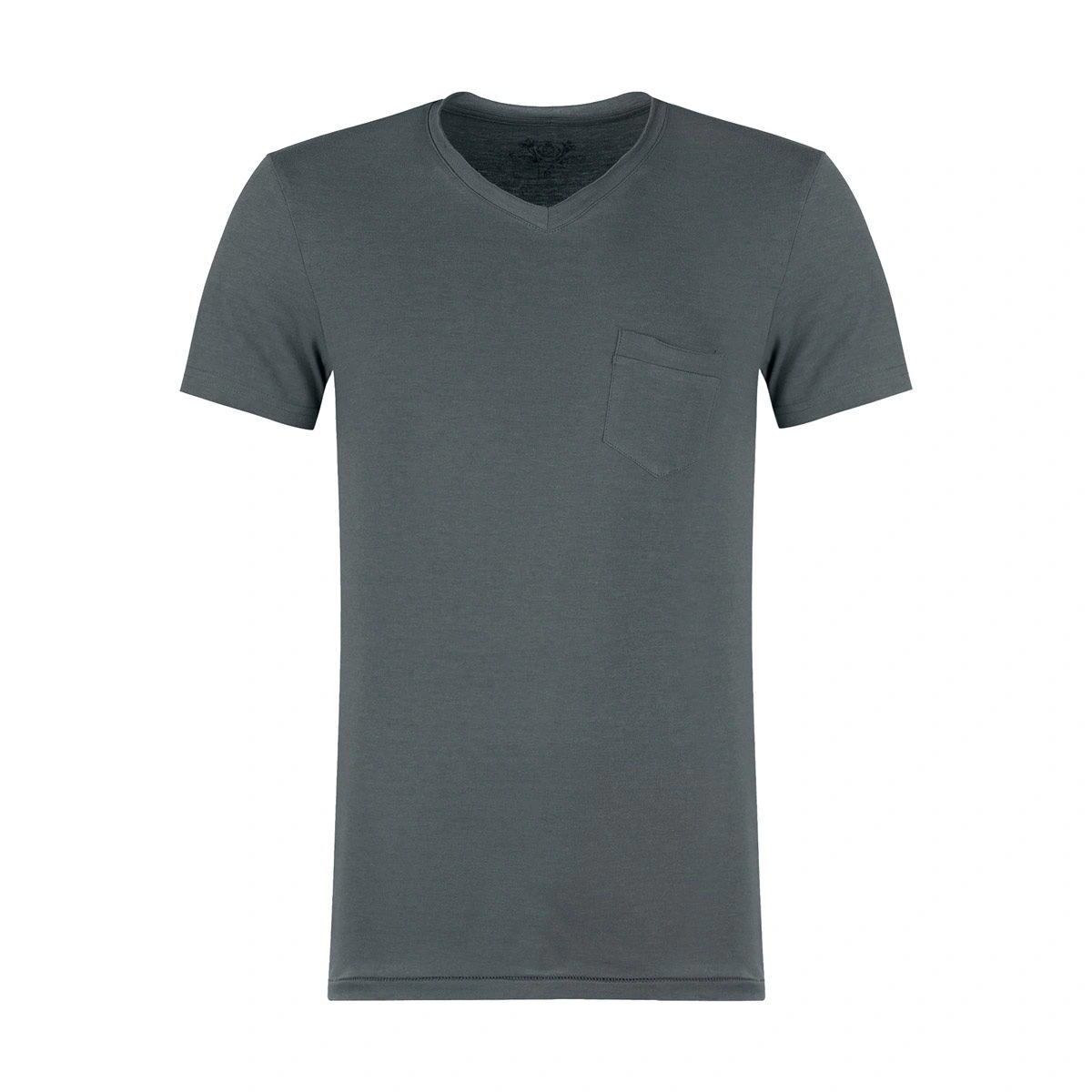 تیشرت یقه هفت آستین کوتاه مردانه تولید پاتن جامه می باشد - به رنگ دودی - مناسب برای فصول گرم ، مهمان