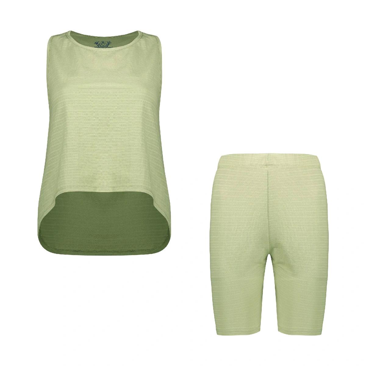 تاپ و شلوارک زنانه مدل قهرمانی تولید پاتن جامه می باشد - یقه گرد - جلوی تاپ کوتاه تر از پشت کار می ب