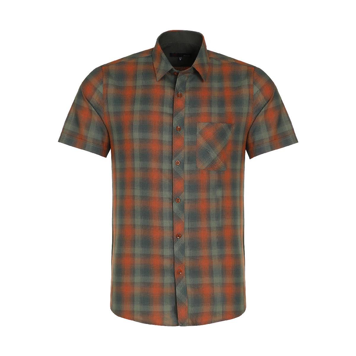 پیراهن آستین کوتاه مردانه تولید شرکت پاتن جامه می باشد. جنس پارچه صد در صد پنبه می باشد. مناسب استفا