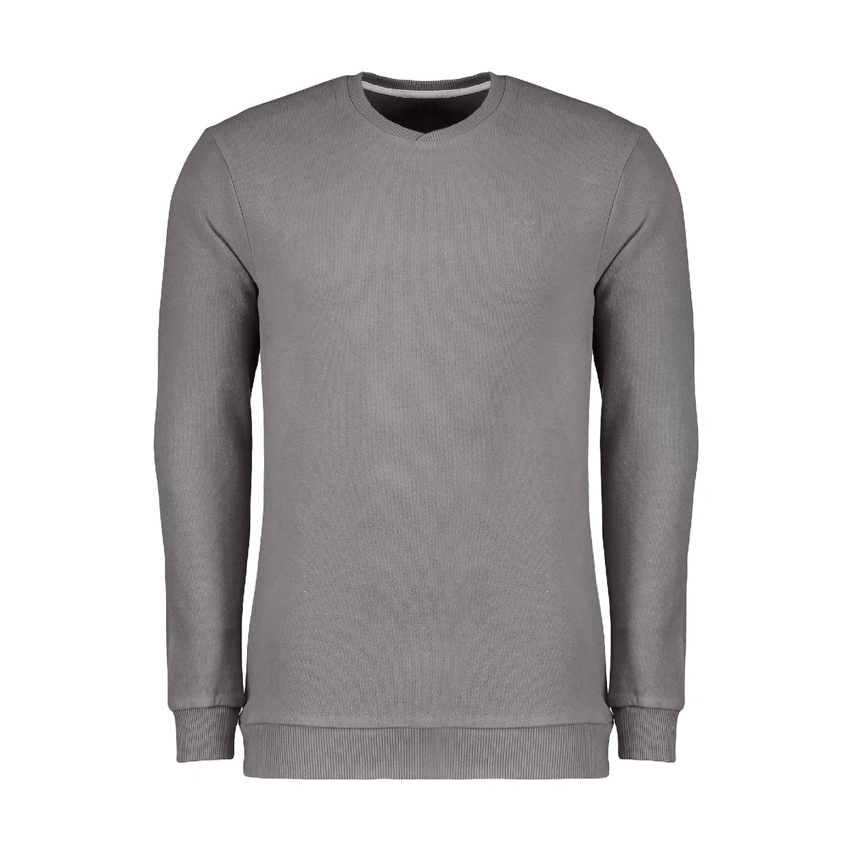 تیشرت آستین بلند مردانه تولید پاتن جامه می باشد. جنس تیشرت صد در صد پنبه (سلانیک) می باشد. پارچه برا