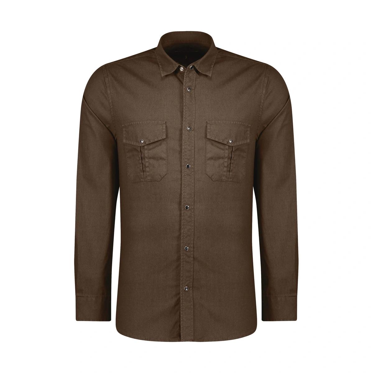 پیراهن آستین بلند مردانه رنگ قهوه ای دو جیب در دار.  مدل رگولار پاتن جامه.