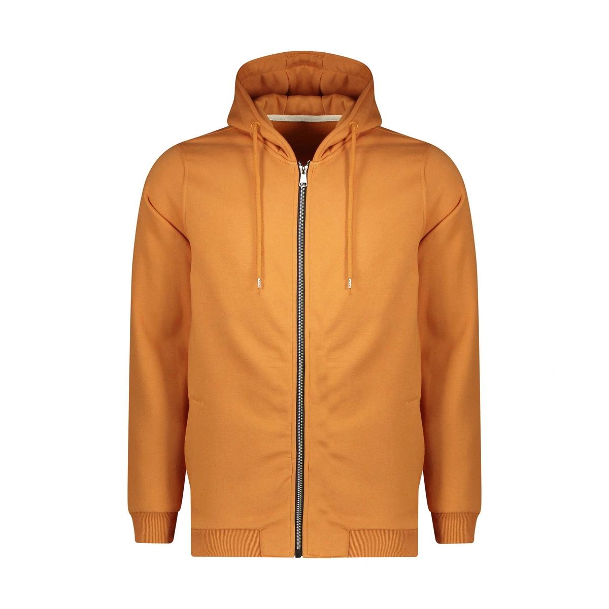 سویشرت مردانه کلاهدار تولید پاتن جامه می باشد. جنس سویشرت صد در صد پنبه (سلانیک) می باشد. پارچه ضخیم