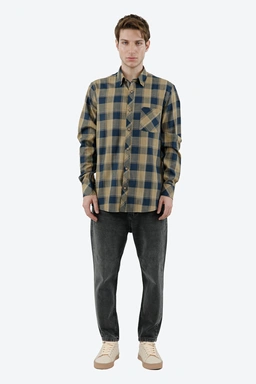 پیراهن آستین بلند مردانه طرح چهارخانه یقه برگردان از برند پاتن جامه خرید آسان و ارسال رایگان. 