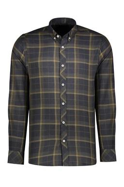 پیراهن رگولار مردانه از برند پاتن جامه ، پیراهن طرح چهارخانه یقه برگردان دکمه دار. 