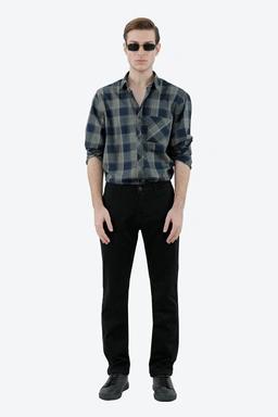 پیراهن آستین بلند مردانه طرح چهارخانه یقه برگردان از برند پاتن جامه خرید آسان و ارسال رایگان. 