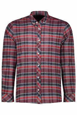 خرید پیراهن آستین بلند پشمی مردانه طرح چهارخانه با ارسال رایگان از فروشگاه آنلاین پاتن جامه. 