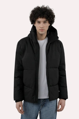 کاپشن شمعی مردانه پاتن جامه. شمعی ضد آب با دارای آستری ضخیم از الیاف طبیعی می باشد. دو جیب داخلی و  