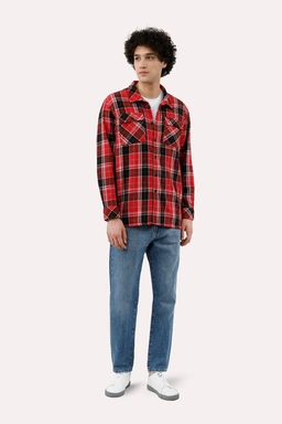 پیراهن آستین بلند مردانه پشمی طرح چهارخانه رنگ قرمز. دو جیب دردار
