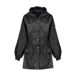 خرید بارانی زنانه تولید پاتن جامه می باشد. بارانی از جنس شمعی صد در صد پلی استر ضد آب می باشد. باران