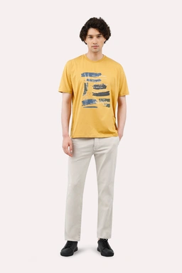 تیشرت آستین کوتاه مردانه چاپدار تولید پاتن جامه می باشد. تیشرت صد در صد نخی پنبه خنک و زیر دست نرم. 