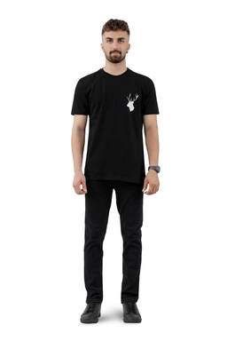 تیشرت آستین کوتاه چاپدار مردانه طرح گوزن پاتن جامه. خرید از فروشگاه آنلاین پاتن جامه. 