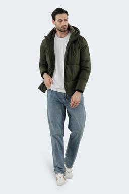 خرید کاپشن شمعی پُفی مردانه ، کاپشن گرم مناسب زمستان از برند پاتن جامه خرید آسان و ارسال رایگان. 