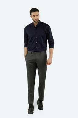 خرید پیراهن رگولار سرمه ای ، ساده یقه برگردان از جنس تترون ، ارسال رایگان و سریع.