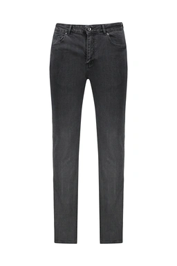 شلوار جین مردانه مدل راسته از برند پاتن جامه ، رنگ جین ذغالی ارسال رایگان به سراسر کشور.