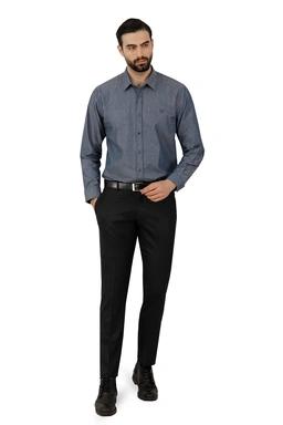 خرید پیراهن آستین بلند مردانه ، طرح ساده ، پیراهن رگولار رنگ آبی سیر ، خرید آسان با ارسال رایگان.