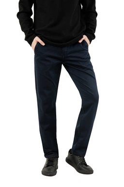 شلوار کتان مردانه مدل راسته ، رنگ سرمه ای با فاق متوسط ، خرید آنلاین ارسال رایگان. 