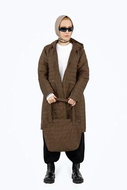 پافر شمعی همراه با کیف همرنگ ، ژیله کلاهدار بدون آستین زنانه ، ارسال رایگان و سریع. 