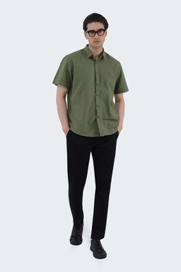 پیراهن آستین کوتاه مردانه یقه برگردان ، پیراهن رگولار سبز لجنی لینن ارسال سریع و رایگان.