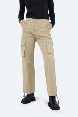 شلوار کتان زنانه 5 جیب ، رنگ کرم روشن ، مدل بگی دمپا کشدار ، ارسال سریع و رایگان. 