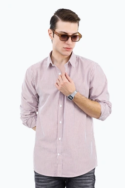   پیراهن آستین بلند مردانه ، طرح راه راه شده یقه برگردان ، مدل پیراهن رگولار معمولی.