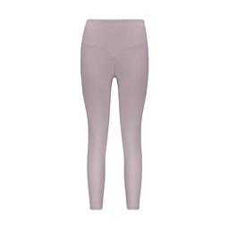 لگ زنانه تولید شرکت پاتن جامه می باشد. جنس پارچه پلی استر ویسکوز + کش می باشد. جذب و قد لگ تا مچ پا 